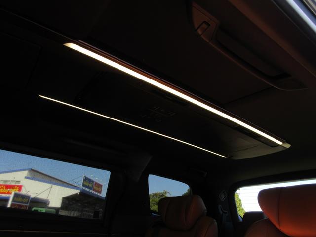 ヴェルファイアハイブリッド Ｚ　プレミア　１３．２型後席有機ＥＬディスプレイ　左右独立ムーンルーフ　１９インチＡＷ　プレミアムナッパ本革シート　シートヒーター＆ベンチレーション　デジタルインナーミラー　ドラレコ前後方（38枚目）