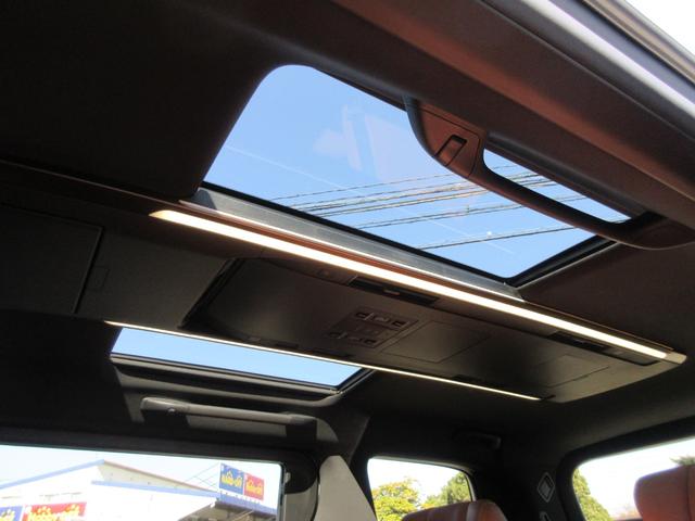 ヴェルファイアハイブリッド Ｚ　プレミア　１３．２型後席有機ＥＬディスプレイ　左右独立ムーンルーフ　１９インチＡＷ　プレミアムナッパ本革シート　シートヒーター＆ベンチレーション　デジタルインナーミラー　ドラレコ前後方（39枚目）