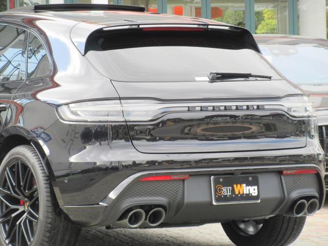 リアエプロン（エクステリアカラー塗装）／リアエプロンディフーザー（マットブラック）