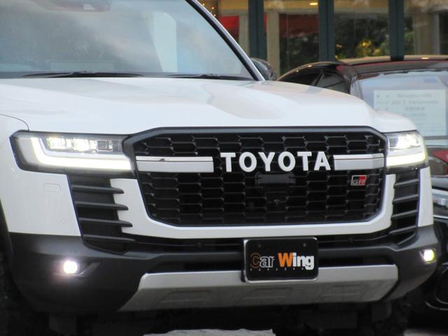 ランドクルーザー ＧＲスポーツ　ＭＯＰ１２．３インチナビ　ＪＢＬプレミアムサウンド　マルチテレインモニター　ルーフレール（ブラック）　ムーンルーフ　本革シート　シートヒーター＆ベンチレーション　ＧＲフロアマット（5枚目）