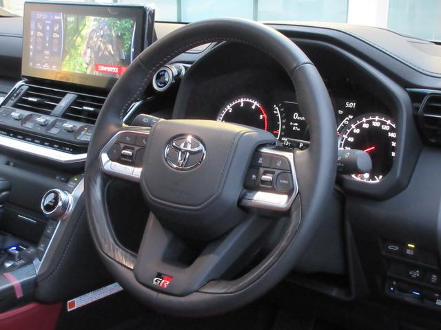 ランドクルーザー ＧＲスポーツ　ＭＯＰ１２．３インチナビ　ＪＢＬプレミアムサウンド　マルチテレインモニター　ルーフレール（ブラック）　ムーンルーフ　本革シート　シートヒーター＆ベンチレーション　ＧＲフロアマット（42枚目）