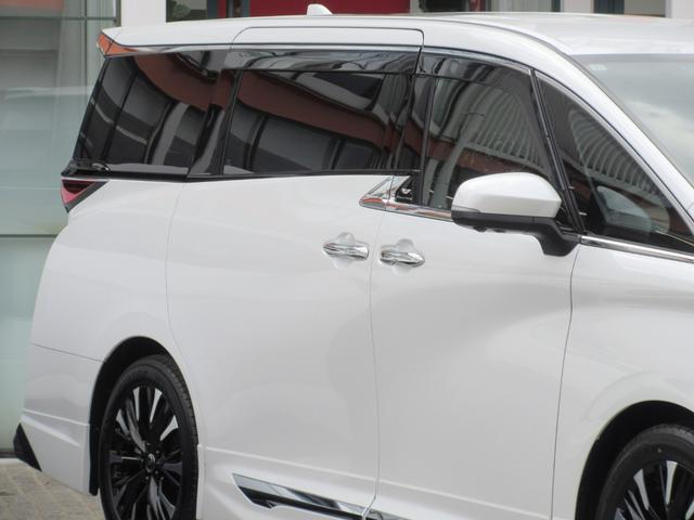 ヴェルファイアハイブリッド エグゼクティブラウンジ 登録済未使用車 モデリスタエアロ ユニバーサルステップ 寒冷地仕様 左左右独立ムーンルーフ リヤエンターテイメント JBLプレミアムサウンド プレミアムナッパ本革シート(13枚目)