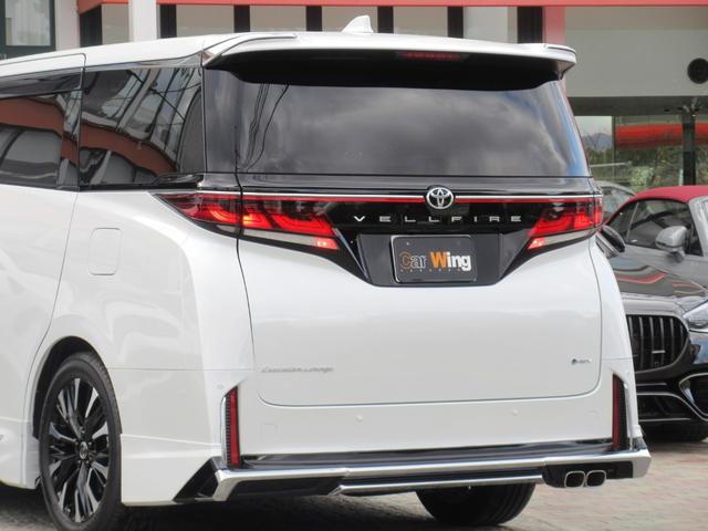 ヴェルファイアハイブリッド エグゼクティブラウンジ 登録済未使用車 モデリスタエアロ ユニバーサルステップ 寒冷地仕様 左左右独立ムーンルーフ リヤエンターテイメント JBLプレミアムサウンド プレミアムナッパ本革シート(23枚目)