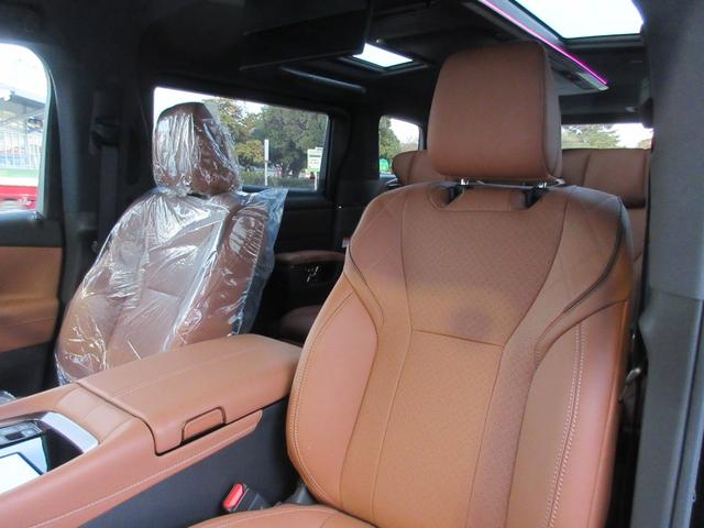 ヴェルファイアハイブリッド エグゼクティブラウンジ　左右独立ムーンルーフ　１９インチＡＷ　ＪＢＬプレミアムサウンド　リヤエンターテイメント　プレミアムナッパ本革シート　シートヒーター＆ベンチレーション　リフレッシュシート（29枚目）