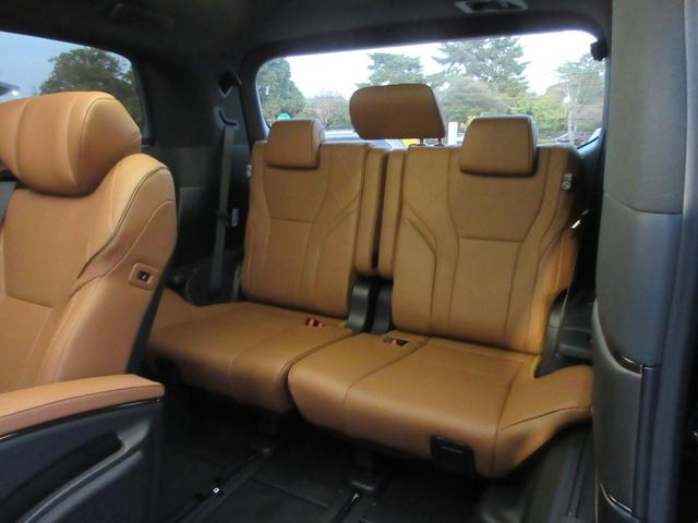 ヴェルファイアハイブリッド エグゼクティブラウンジ　左右独立ムーンルーフ　１９インチＡＷ　ＪＢＬプレミアムサウンド　リヤエンターテイメント　プレミアムナッパ本革シート　シートヒーター＆ベンチレーション　リフレッシュシート（38枚目）