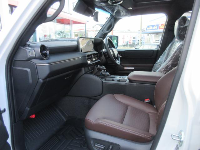 �C���e���A�I�[�i�����g�F�C���X�g�������g�p�l�������i�U�C�����`�^�j�E���t�B�����{���b�L�t�j�^�X�e�A�����O�X�C�b�`�������V�t�g�x�[���{�R���\�[���{�b�N�X����p�l���i�`�^���h���j