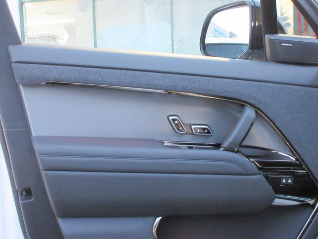 レンジローバースポーツ ダイナミックSE P550e ブラックエクステリアパック ブラックコントラストルーフ SVビスポーク22インチスタイル5131ホイール レッドブレーキキャリパー 20ウェイ電動シート シートヒーター&クーラー ClearSight(31枚目)