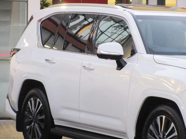 ＬＸ ＬＸ６００　１オーナー　モデリスタエアロ　ムーンルーフ　セミアニリン本革シート　シートヒーター＆ベンチレーション　デジタルインナーミラー　クールボックス　ドライブレコーダー（12枚目）