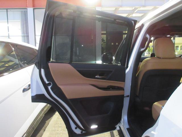ＬＸ ＬＸ６００　１オーナー　モデリスタエアロ　ムーンルーフ　セミアニリン本革シート　シートヒーター＆ベンチレーション　デジタルインナーミラー　クールボックス　ドライブレコーダー（35枚目）