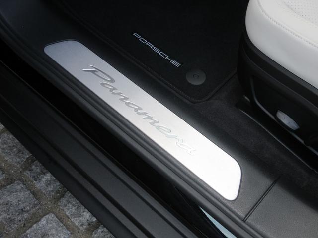 �h�A�V���K�[�h�i�A���~�j�E���j�A���f�������S�t��