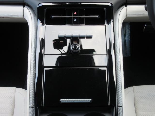 �_�C���N�g�^�b�`�R���g���[���t���Z���^�[�R���\�[��