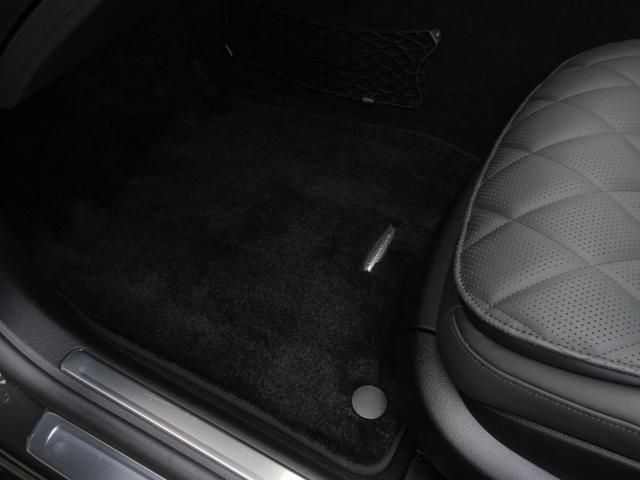 �I�v�V�����F�t���A�}�b�g�v���~�A��