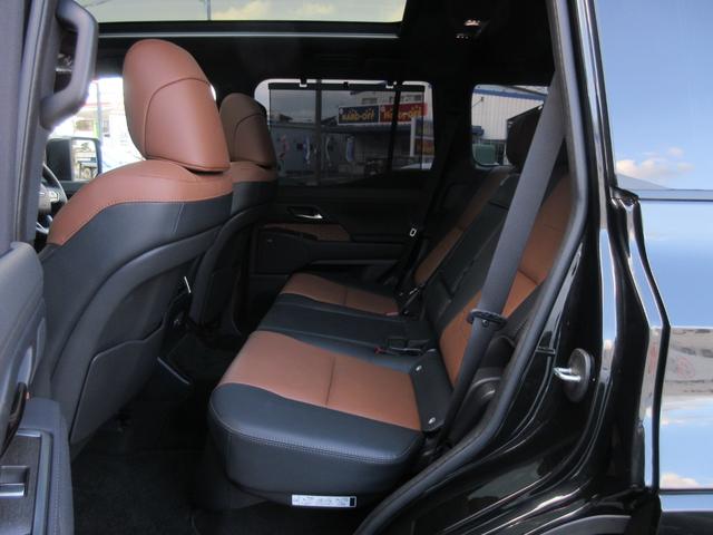 ＧＸ ＧＸ５５０　バージョンＬ　パノラマルーフ　マークレビンソン　モデリスタエアロ＆リヤスポイラー　デジタルインナーミラー　ＯＰドライブレコーダー　電動格納式ステップ　クールボックス　ＬＸ６００用２２インチＡＷ（37枚目）