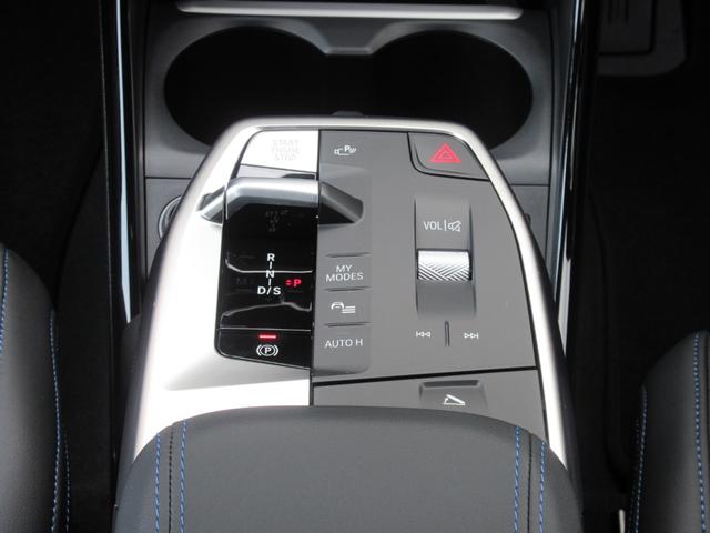 �V���_�u���N���b�`�g�����X�~�b�V�����i�V�t�g�p�h���t�j