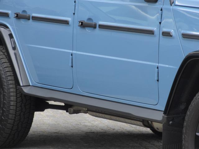 �����j���O�{�[�h���X