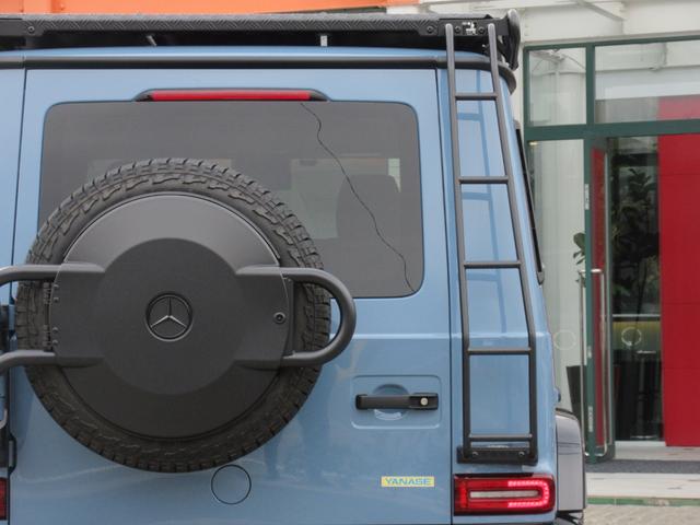 �v���t�F�b�V���i�����[�t���b�N�{���_�[