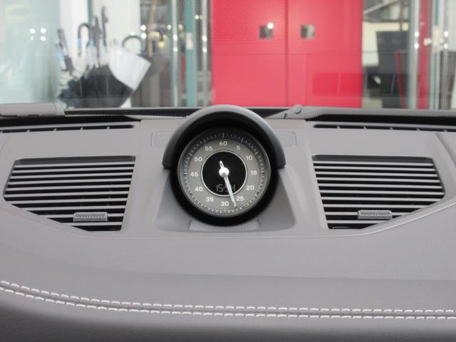 �X�|�[�c�N���m�p�b�P�[�W