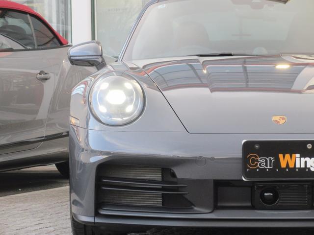 ９１１ ９１１カレラ　レジェンズカラー　Ｓクロノ　Ｓエグゾースト　２０／２１インチカレラＳホイール　ツートーンレザーインテリア　ポルシェクレストヘッドレスト　スポーツシートプラス　クロノ＆メーター（ガーズレッド）（6枚目）