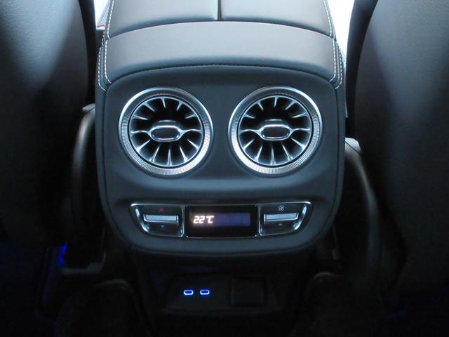 �N���C���[�g�R���g���[���i�O�ȍ��E�E��ȓƗ������j