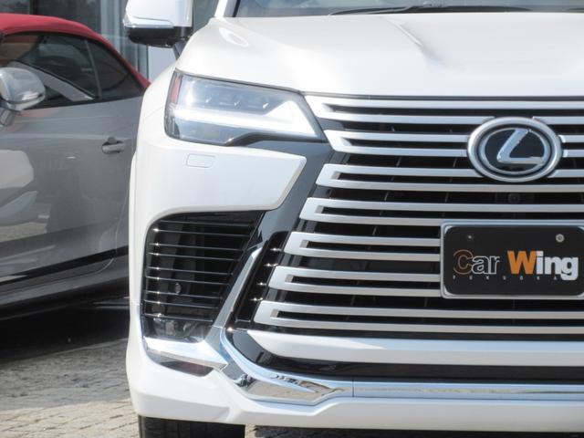 ＬＸ ＬＸ６００　エグゼクティブ　１オーナー　モデリスタエアロ＆サイドステップメタルプレート　マークレビンソン　リヤエンターテイメント　クールボックス　２２インチＡＷ　アートウッドパネル（鷹羽）（6枚目）