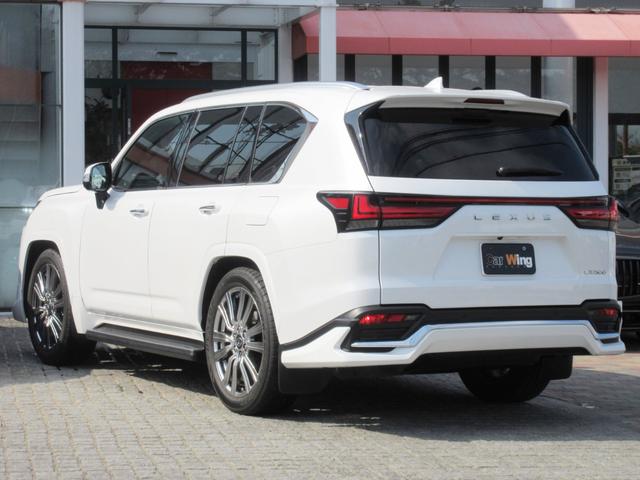 ＬＸ ＬＸ６００　エグゼクティブ　１オーナー　モデリスタエアロ＆サイドステップメタルプレート　マークレビンソン　リヤエンターテイメント　クールボックス　２２インチＡＷ　アートウッドパネル（鷹羽）（19枚目）