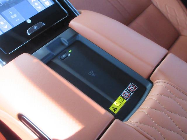 ＬＸ ＬＸ６００　エグゼクティブ　１オーナー　モデリスタエアロ＆サイドステップメタルプレート　マークレビンソン　リヤエンターテイメント　クールボックス　２２インチＡＷ　アートウッドパネル（鷹羽）（36枚目）