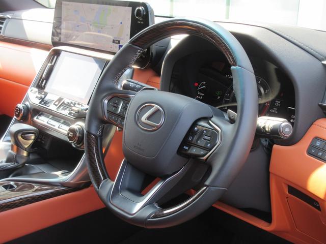 ＬＸ ＬＸ６００　エグゼクティブ　１オーナー　モデリスタエアロ＆サイドステップメタルプレート　マークレビンソン　リヤエンターテイメント　クールボックス　２２インチＡＷ　アートウッドパネル（鷹羽）（46枚目）