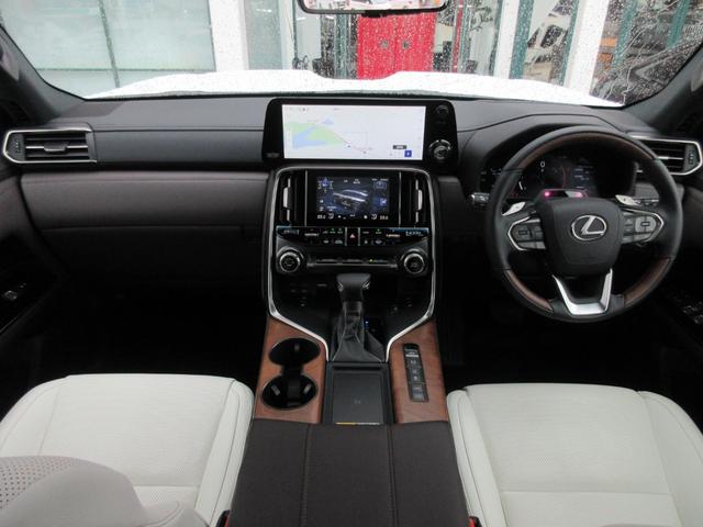 ＬＸ ＬＸ６００　ＭＣ後モデル　マークレビンソン　リヤエンターテイメント　モデリスタエアロ　ＯＰ２２インチアルミホイール　ムーンルーフ　クールボックス　デジタルインナーミラー　ドライブレコーダー　セミアニリン本革シート（27枚目）