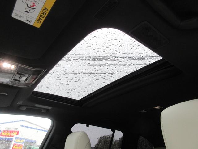 ＬＸ ＬＸ６００　ＭＣ後モデル　マークレビンソン　リヤエンターテイメント　モデリスタエアロ　ＯＰ２２インチアルミホイール　ムーンルーフ　クールボックス　デジタルインナーミラー　ドライブレコーダー　セミアニリン本革シート（30枚目）