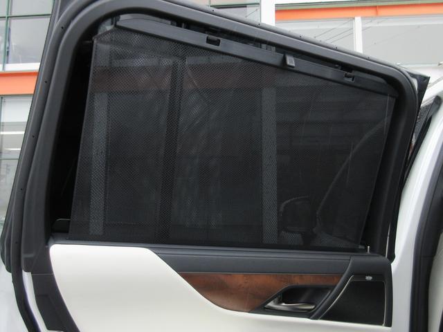 ＬＸ ＬＸ６００　ＭＣ後モデル　マークレビンソン　リヤエンターテイメント　モデリスタエアロ　ＯＰ２２インチアルミホイール　ムーンルーフ　クールボックス　デジタルインナーミラー　ドライブレコーダー　セミアニリン本革シート（35枚目）