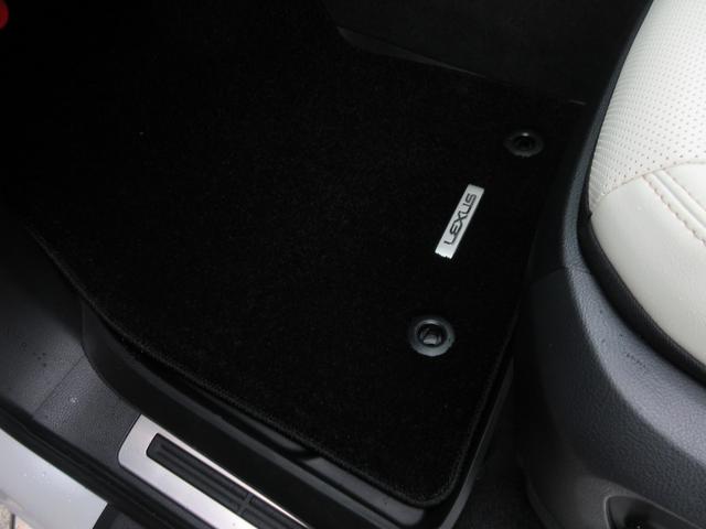 ＬＸ ＬＸ６００　ＭＣ後モデル　マークレビンソン　リヤエンターテイメント　モデリスタエアロ　ＯＰ２２インチアルミホイール　ムーンルーフ　クールボックス　デジタルインナーミラー　ドライブレコーダー　セミアニリン本革シート（41枚目）