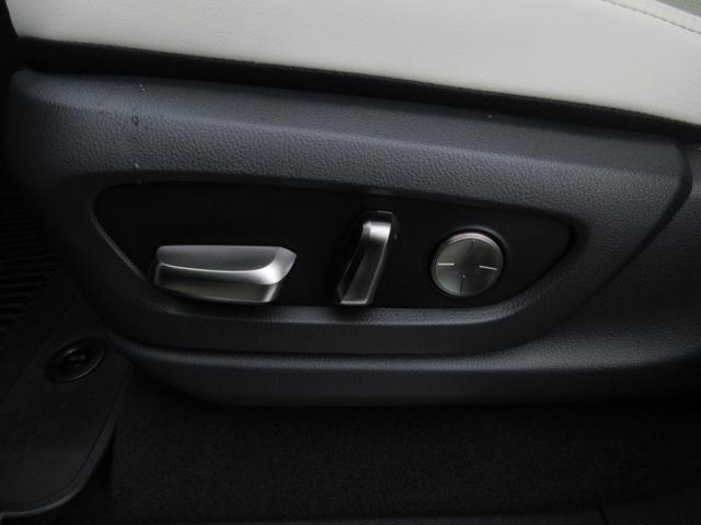 ＬＸ ＬＸ６００　ＭＣ後モデル　マークレビンソン　リヤエンターテイメント　モデリスタエアロ　ＯＰ２２インチアルミホイール　ムーンルーフ　クールボックス　デジタルインナーミラー　ドライブレコーダー　セミアニリン本革シート（42枚目）