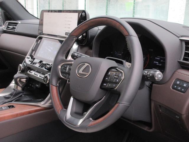 ＬＸ ＬＸ６００　ＭＣ後モデル　マークレビンソン　リヤエンターテイメント　モデリスタエアロ　ＯＰ２２インチアルミホイール　ムーンルーフ　クールボックス　デジタルインナーミラー　ドライブレコーダー　セミアニリン本革シート（43枚目）