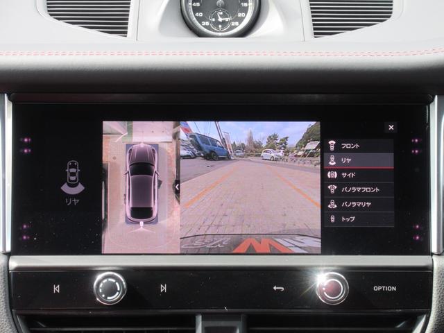 マカン マカンＧＴＳ　パノラマルーフ　スポーツクロノＰＫＧ　スポーツエグゾースト　カーボンインテリアＰＫＧ　レザーＰＫＧ　サイドブレード（エクステリア同色）　プライバシーガラス　ＧＴスポーツステアリング　レッドシートベルト（44枚目）