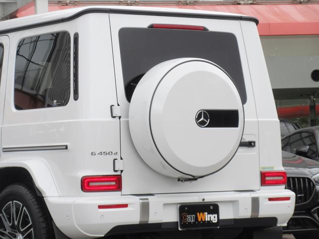 �{�f�B���F�X�y�A�^�C�������O