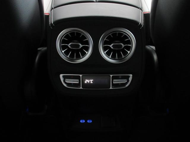 �N���C���[�g�R���g���[���i�O�ȍ��E�E��ȓƗ������j