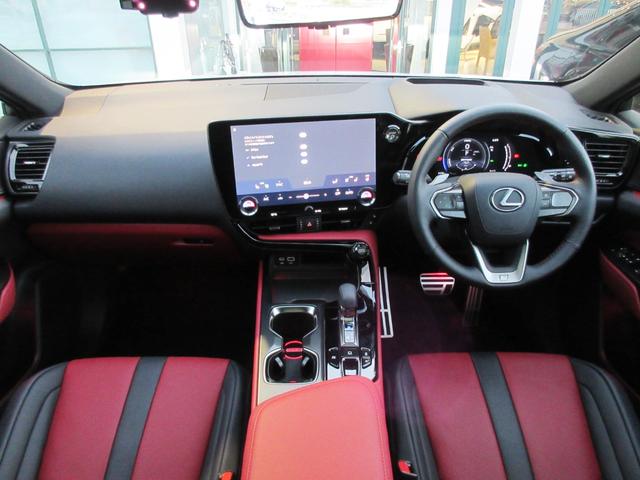 �C���e���A�J���[�F�e�@�r�o�n�q�s�r�t���A���b�h