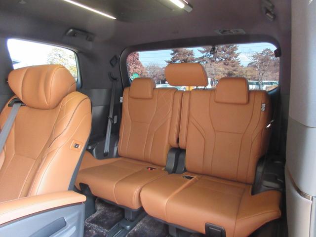 ヴェルファイアハイブリッド エグゼクティブラウンジ　モデリスタエアロ　左右独立ムーンルーフ　寒冷地仕様　スペアタイヤ　ＪＢＬプレミアムサウンド　１４インチリヤエンターテイメント　プレミアムナッパ本革シート　シートヒーター＆ベンチレーション（35枚目）