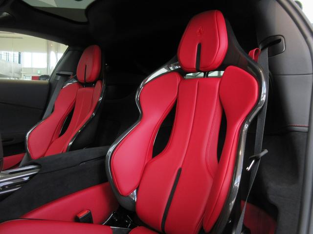 １２チリンドリ ベースグレード　ＯＰ１８２０　フロントＰＰＦ　パノラミックルーフ　カーボンエクステリア＆インテリアパーツ　カーボンレーシングシート　ＬＥＤカーボンステアリング　デジタルリアビューミラー　デュアルカラーレザートリム（35枚目）