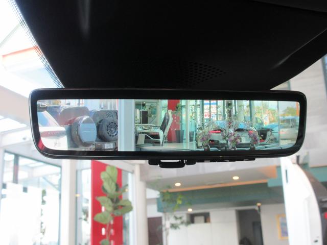 １２チリンドリ ベースグレード　ＯＰ１８２０　フロントＰＰＦ　パノラミックルーフ　カーボンエクステリア＆インテリアパーツ　カーボンレーシングシート　ＬＥＤカーボンステアリング　デジタルリアビューミラー　デュアルカラーレザートリム（55枚目）