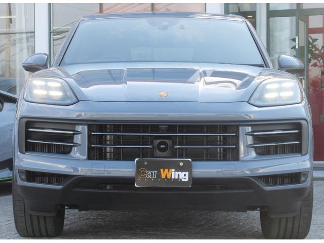 �P�I�[�i�[�ԁ@�Q�O�Q�S���f���@���ɒv���܂����B