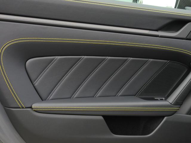 �I�v�V�����F���U�[�p�b�P�[�W�X�R�O�i�h�A�p�l���g�����F�L���e�B���O���H�j