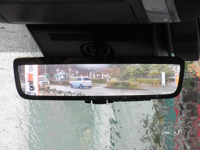 �f�W�^���C���i�[�~���[