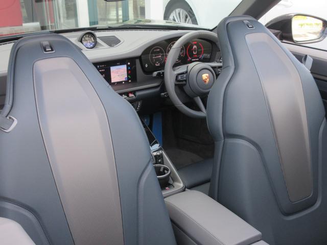 ９１１カレラ４ＧＴＳ　カブリオレ　ＯＰ１０００＋ＰＰＦ　ＰＴＳカラー　ＥｘｃｌｕｓｉｖｅＭａｎｕｆａｋｔｕｒレザー　ＰＣＣＢ　ＰＤＣＣ　Ｆリフト　ＳデザインＰＫＧ・カーボン　ＨＤマトリックスライト　１８ｗａｙシート　ベンチレーション（画像41）