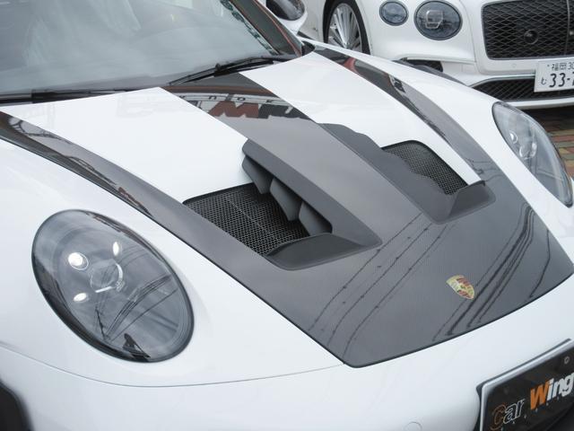 ９１１ＧＴ３ＲＳ　ＯＰ８５９　ヴァイザッハＰＫＧ　２０／２１インチＧＴ３ＲＳ軽量鍛造マグネシウムホイール（インディゴブルー塗装）　ＰＣＣＢ（ハイグロスブラック）　フロントアクスルリフト　クラブスポーツＰＫＧ（画像6）