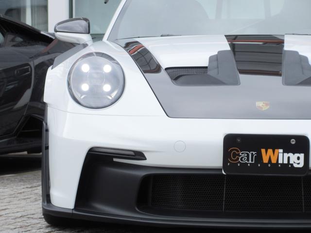 ９１１ＧＴ３ＲＳ　ＯＰ８５９　ヴァイザッハＰＫＧ　２０／２１インチＧＴ３ＲＳ軽量鍛造マグネシウムホイール（インディゴブルー塗装）　ＰＣＣＢ（ハイグロスブラック）　フロントアクスルリフト　クラブスポーツＰＫＧ（画像8）