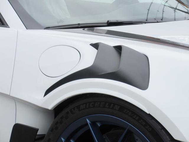 ９１１ＧＴ３ＲＳ　ＯＰ８５９　ヴァイザッハＰＫＧ　２０／２１インチＧＴ３ＲＳ軽量鍛造マグネシウムホイール（インディゴブルー塗装）　ＰＣＣＢ（ハイグロスブラック）　フロントアクスルリフト　クラブスポーツＰＫＧ（画像18）