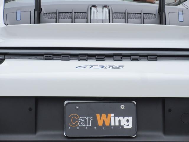 ９１１ＧＴ３ＲＳ　ＯＰ８５９　ヴァイザッハＰＫＧ　２０／２１インチＧＴ３ＲＳ軽量鍛造マグネシウムホイール（インディゴブルー塗装）　ＰＣＣＢ（ハイグロスブラック）　フロントアクスルリフト　クラブスポーツＰＫＧ（画像32）