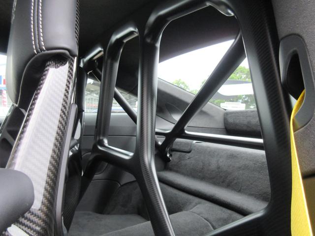 ９１１ＧＴ３ＲＳ　ＯＰ８５９　ヴァイザッハＰＫＧ　２０／２１インチＧＴ３ＲＳ軽量鍛造マグネシウムホイール（インディゴブルー塗装）　ＰＣＣＢ（ハイグロスブラック）　フロントアクスルリフト　クラブスポーツＰＫＧ（画像39）