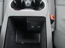 フロントセンターコンソール搭載USBソケット×2